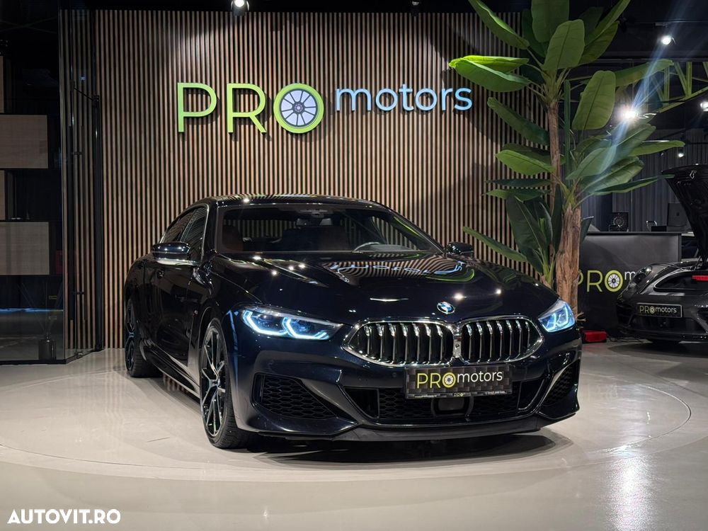 BMW M8 - 8