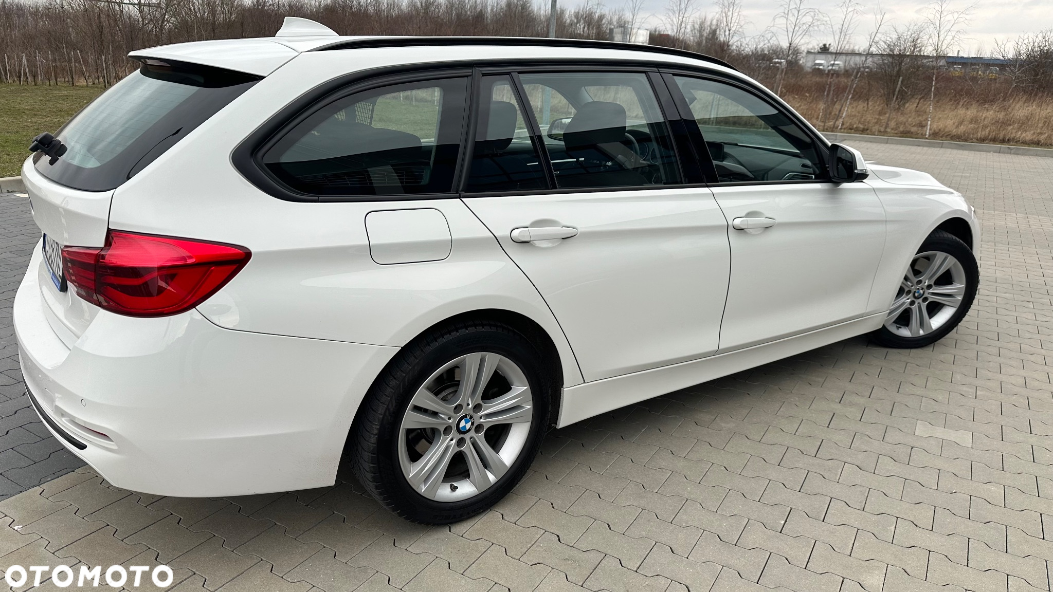 BMW Seria 3 330i xDrive Sport Line Shadow sport - 17