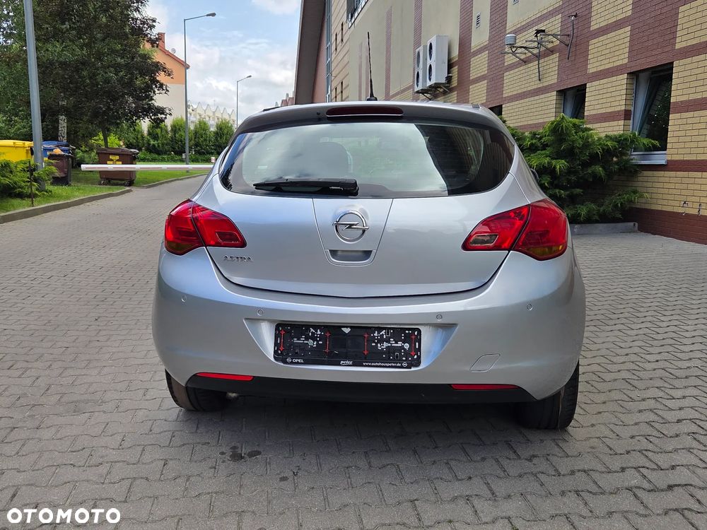 Opel Astra 1.6 Active - 10