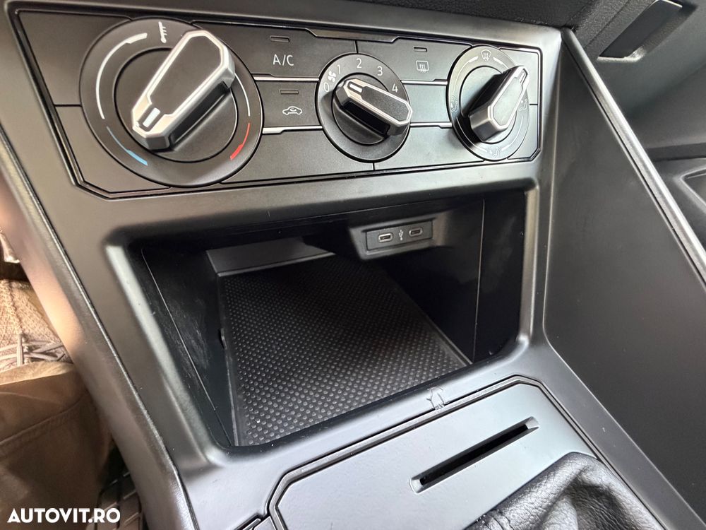 Volkswagen Polo 1.0 Move - 23