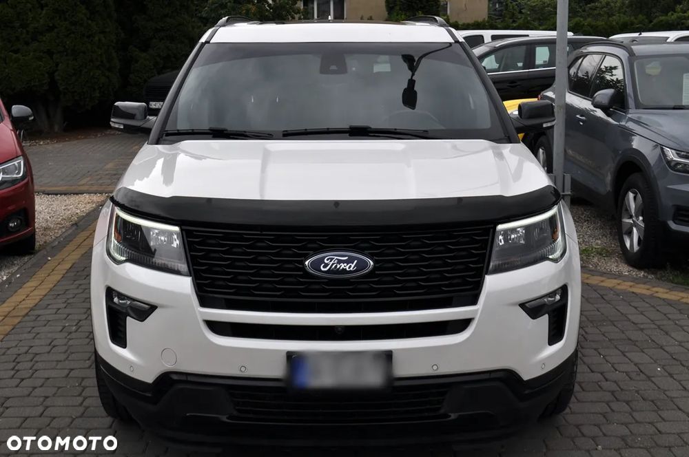 Ford Explorer - 5