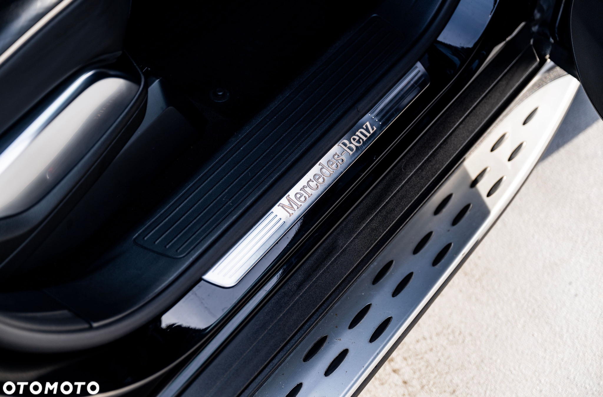 Mercedes-Benz GL - 13