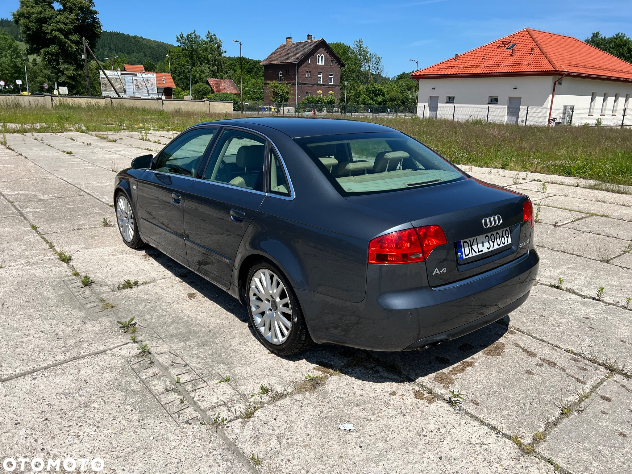 Audi A4 Avant 2.0 TDI - 7