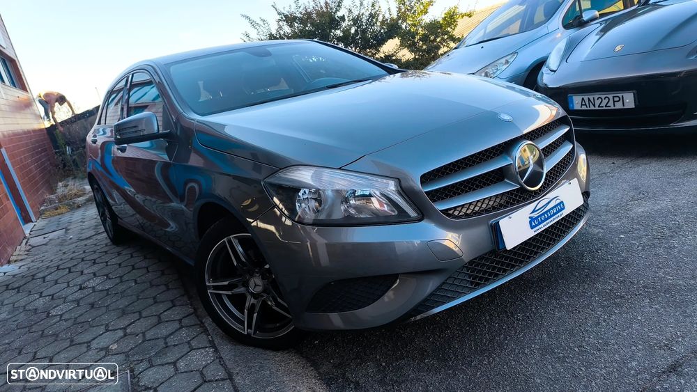 Mercedes-Benz A 180 CDI BlueEFFICIENCY - 11
