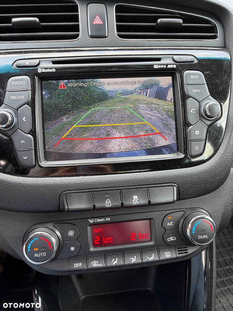 Kia Ceed 1.6 GDI Business Line - 21