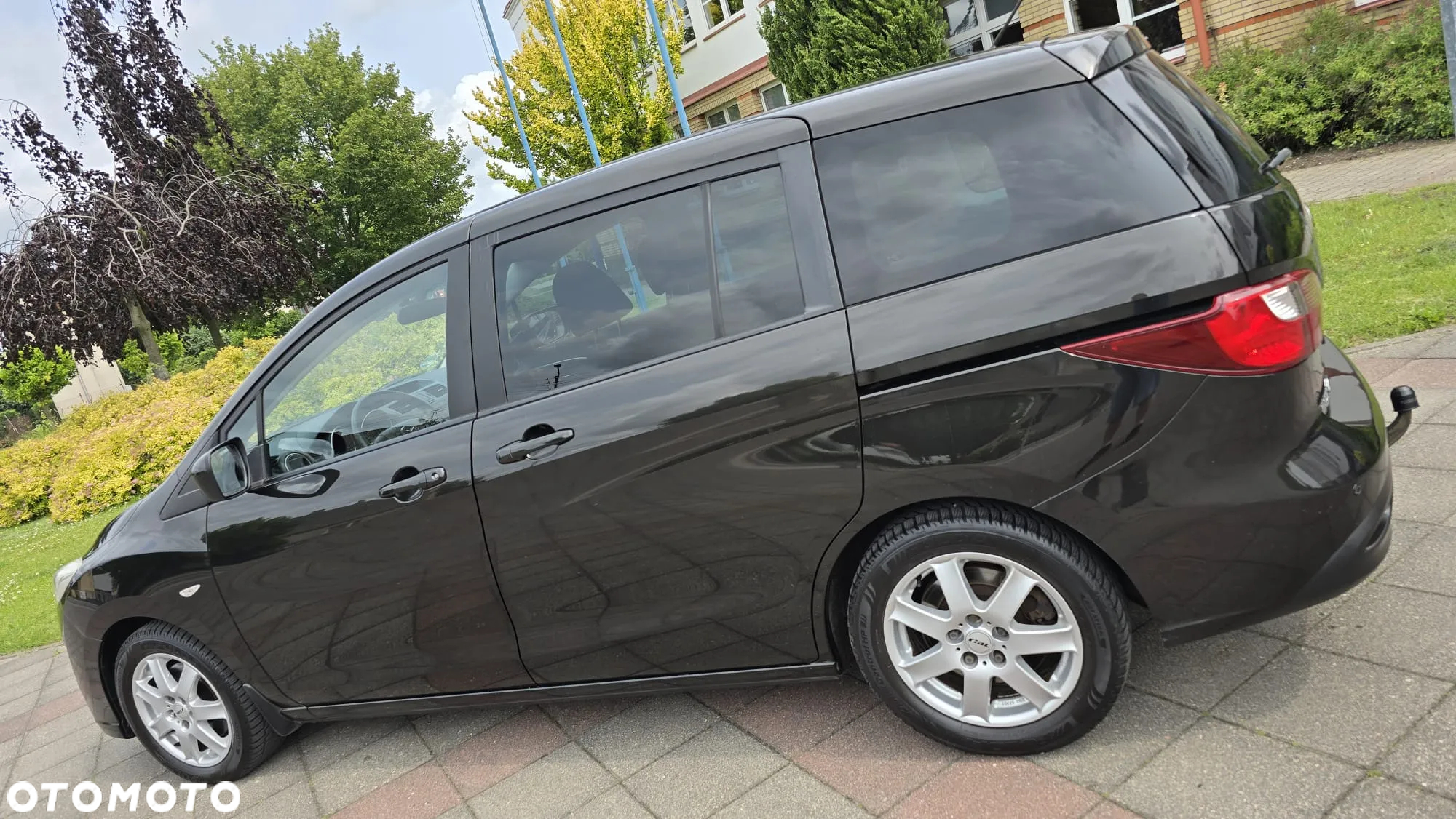 Mazda 5 - 8