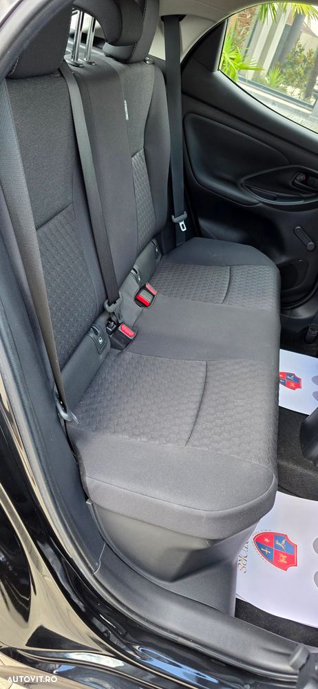 Toyota Yaris 1.5 VVT-i HSD Exclusive Style - 31