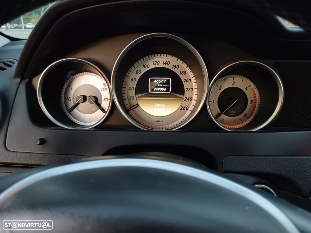 Mercedes-Benz C 220 CDi Avantgarde - 15
