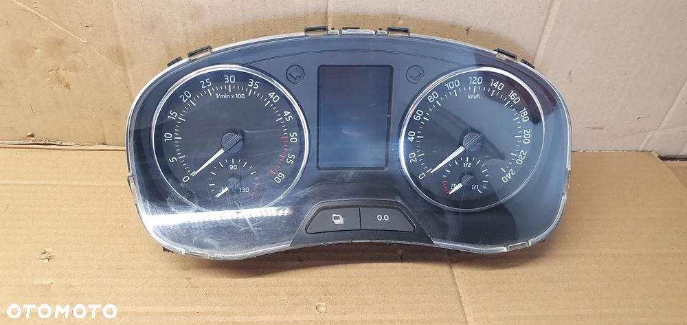 Licznik zegary oryginał Skoda Rapid 1.6 TDI 5JA920840A - 1