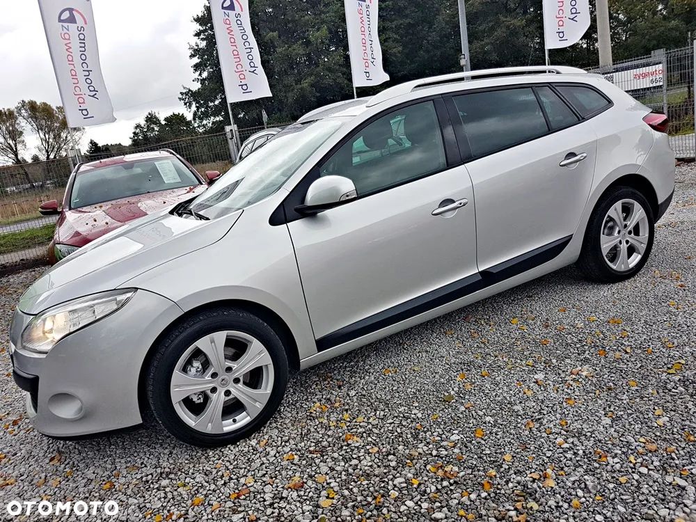 Renault Megane Grandtour 2.0 140 CVT Dynamique - 33