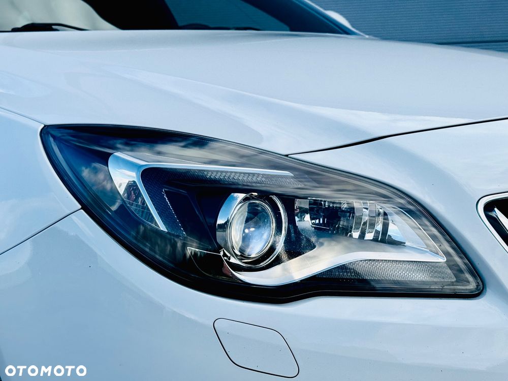 Opel Insignia 2.0 CDTI Executive - 26