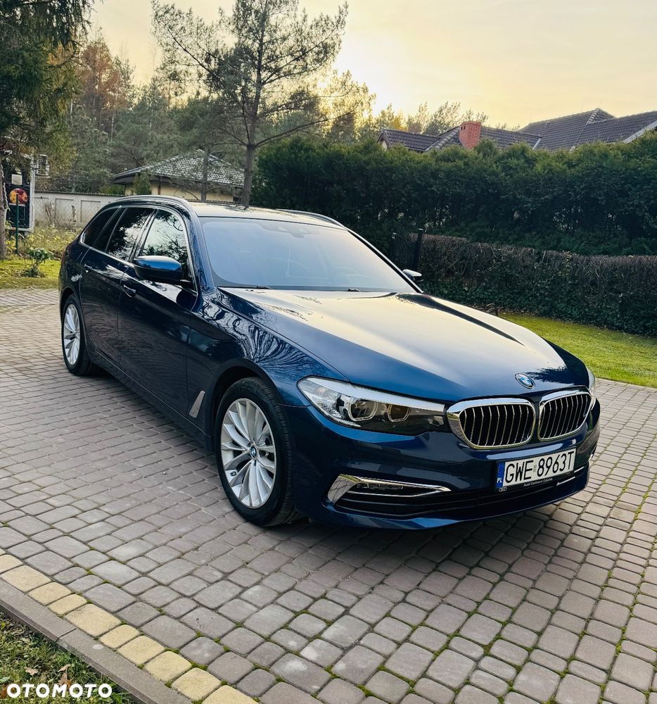 BMW Seria 5 520d xDrive Luxury Line - 3