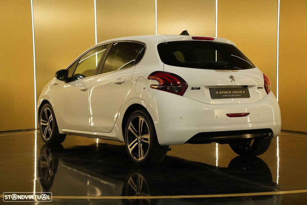 Peugeot 208 1.5 BlueHDi GT Line - 10