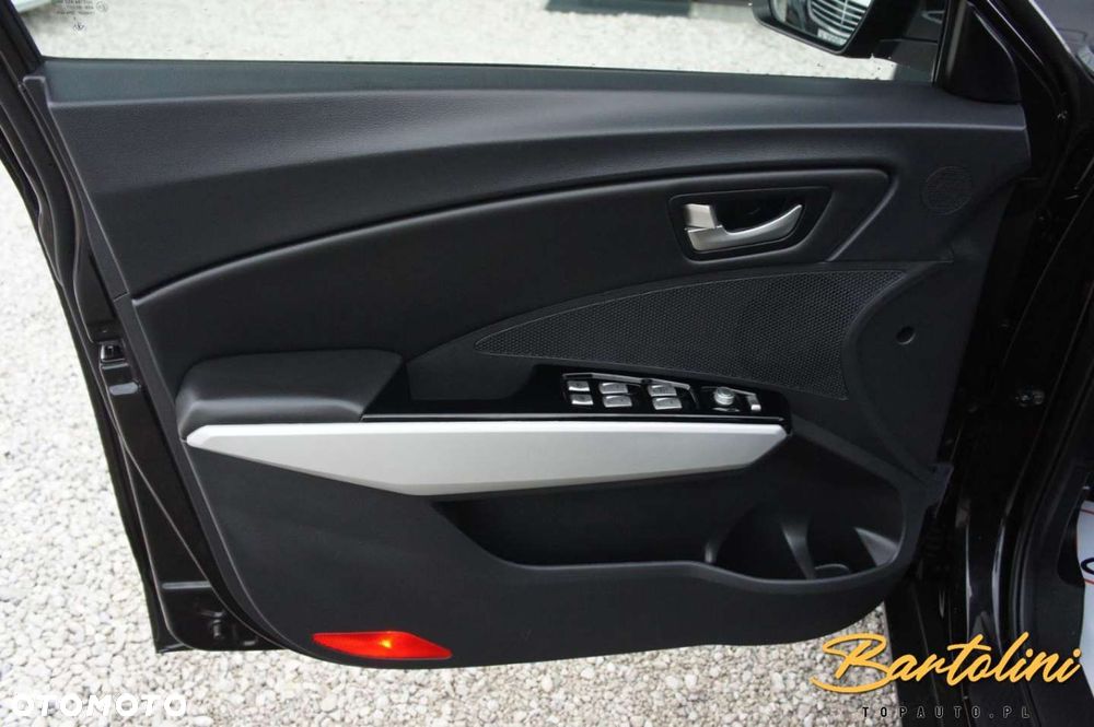 SsangYong/KGM Tivoli - 14