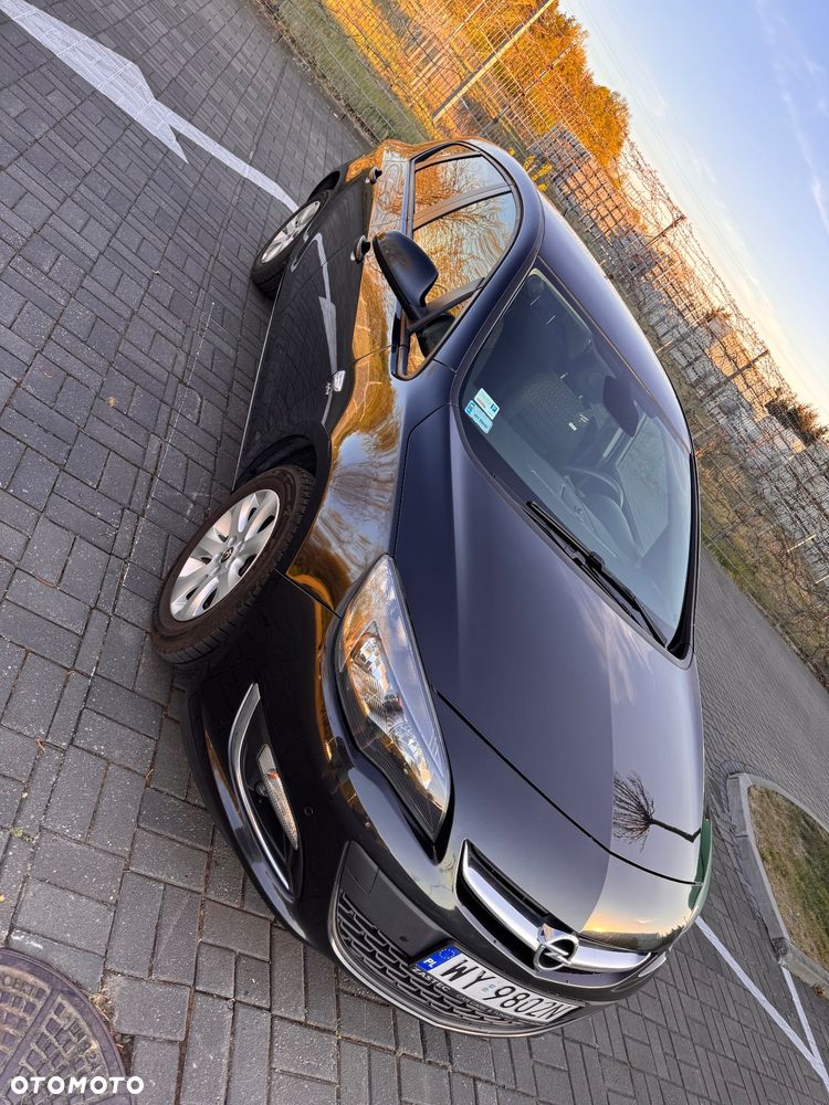 Opel Astra 1.4 Turbo Active - 24