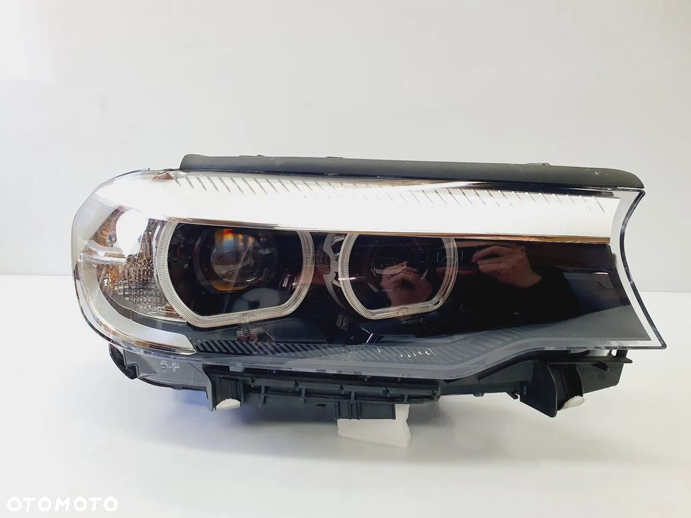 LAMPA PRZÓD PRAWA BMW 5 G30 G31 FULL LED 8499112 ORYGINAŁ EU!!! - 1