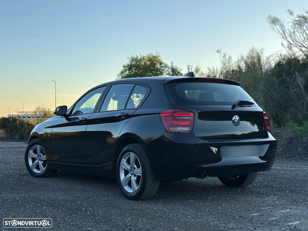 BMW 116 dA Line Sport - 3