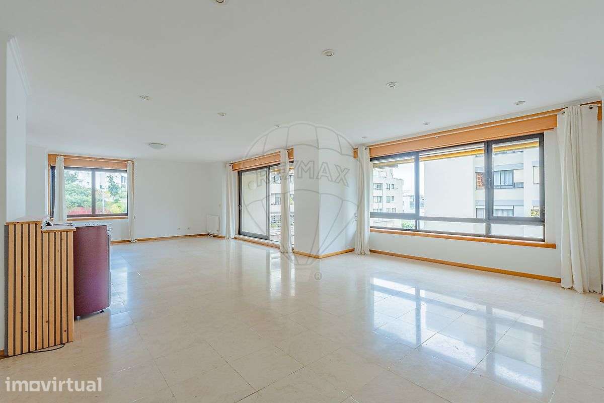 Apartamento T4 para arrendamento - Grande imagem: 3/39