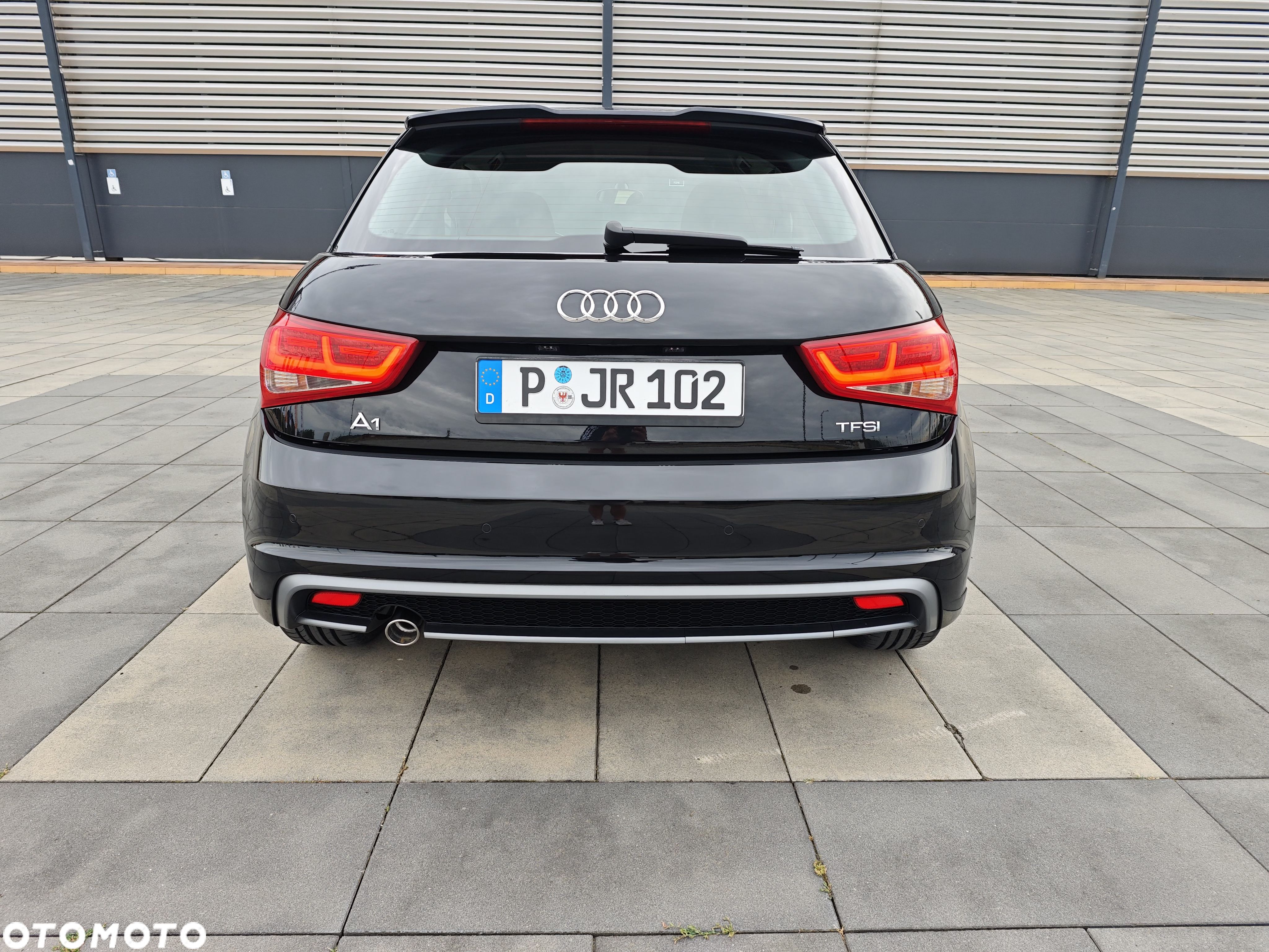 Audi A1 1.2 TFSI S line edition - 4
