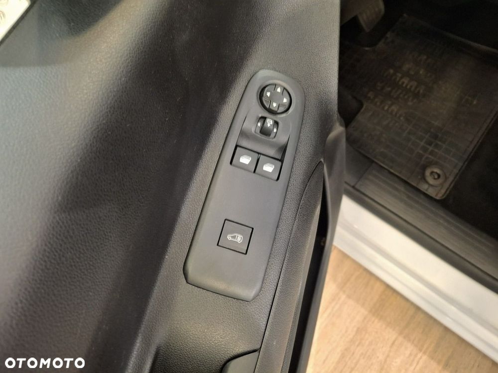 Fiat Doblo - 13