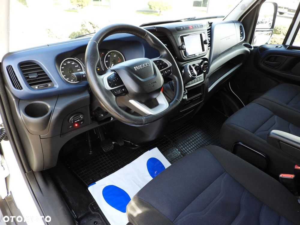 Iveco DAILY 35S16 CONNECT KONTENER WINDA 8 PALET TEMPOMAT NAWIGACJA LEDY AUTOMAT HI-MATIC KLIMATYZACJA  160KM - 3