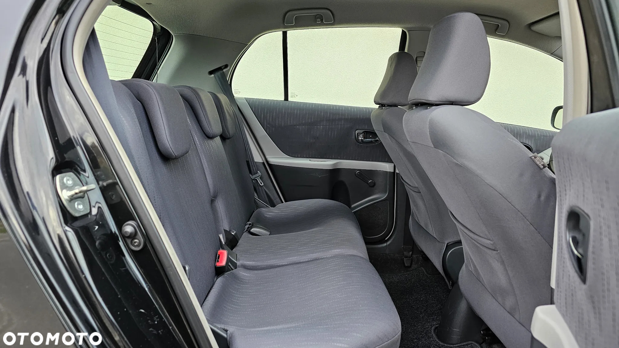 Toyota Yaris 1.4 D-4D Luna A/C - 21