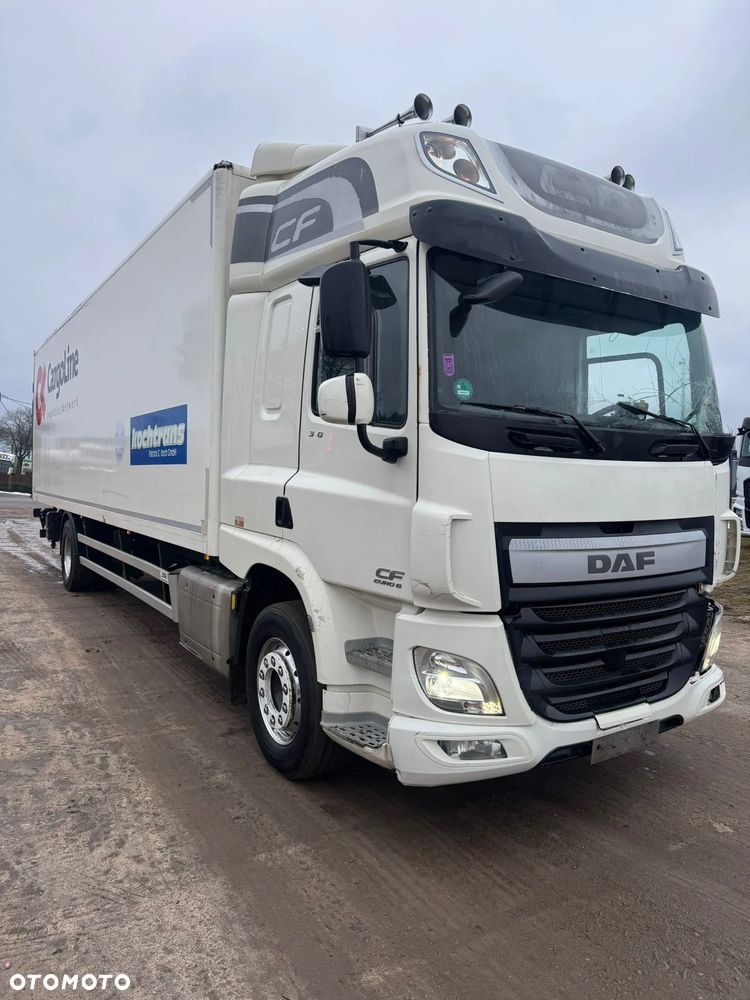 DAF CF 370 FA *048* - 2