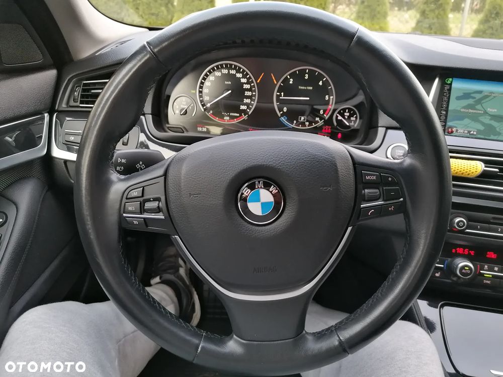 BMW Seria 5 520d Luxury Line - 18