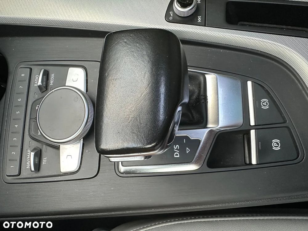 Audi A4 Avant 2.0 TFSI Quattro S tronic - 11