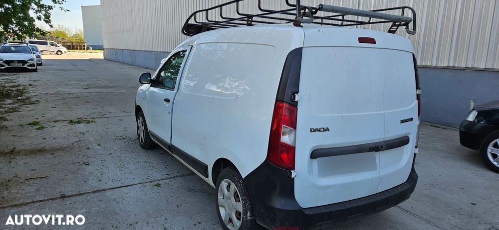 Dacia Dokker - 5