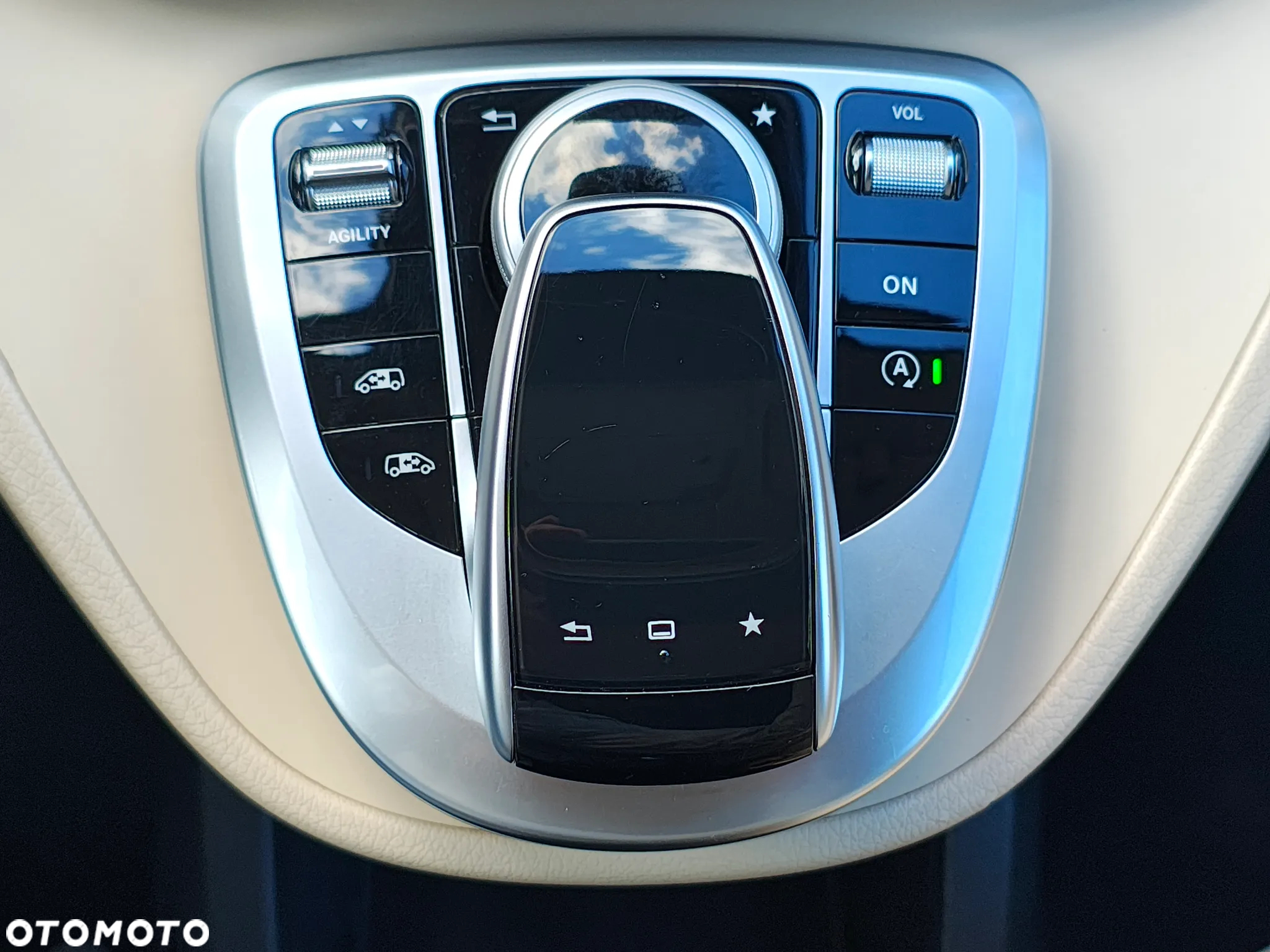 Mercedes-Benz Klasa V 250 (BlueTEC) d Avantgarde 7G-Tronic (d³ugi) - 13