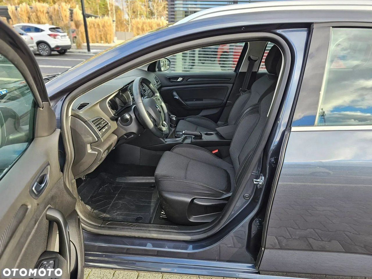 Renault Megane 1.3 TCe FAP Intens - 18