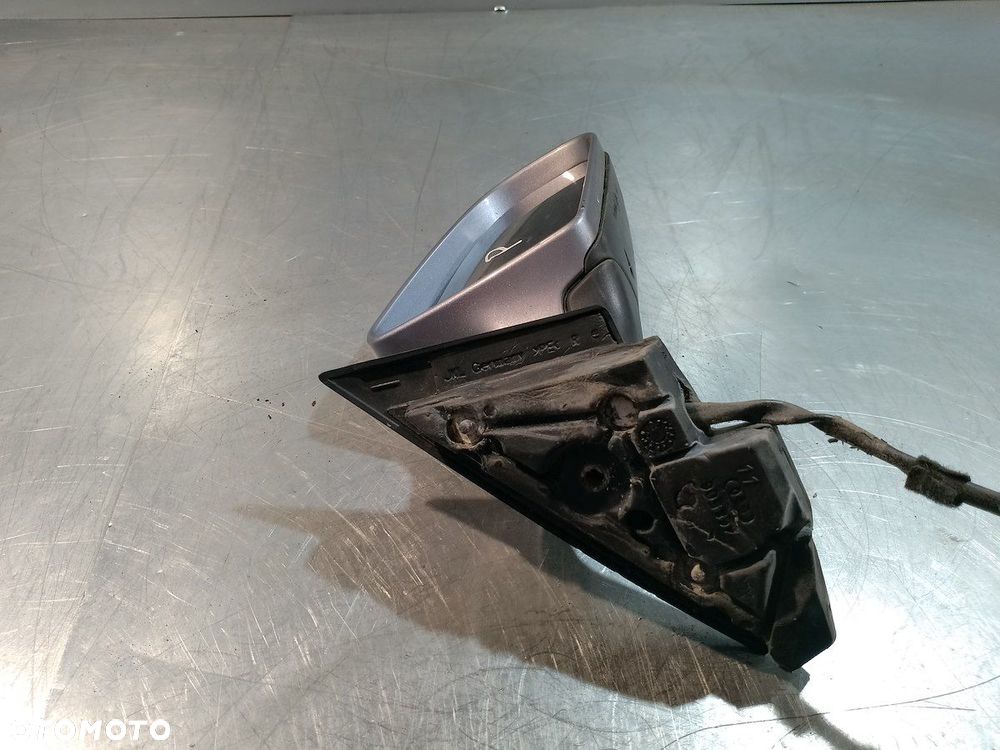 LUSTERKO PRAWE AUDI A3 8P 010754  LY7H - 2