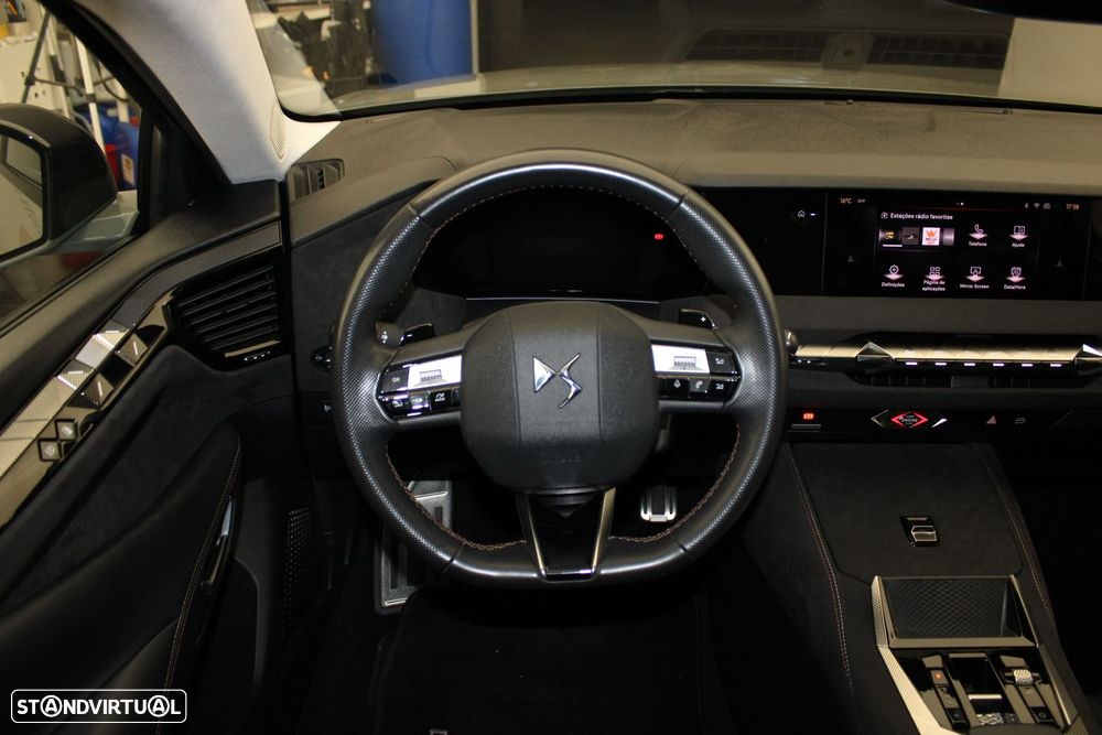 DS DS4 4 1.2 PureTech Performance Line EAT8 - 10