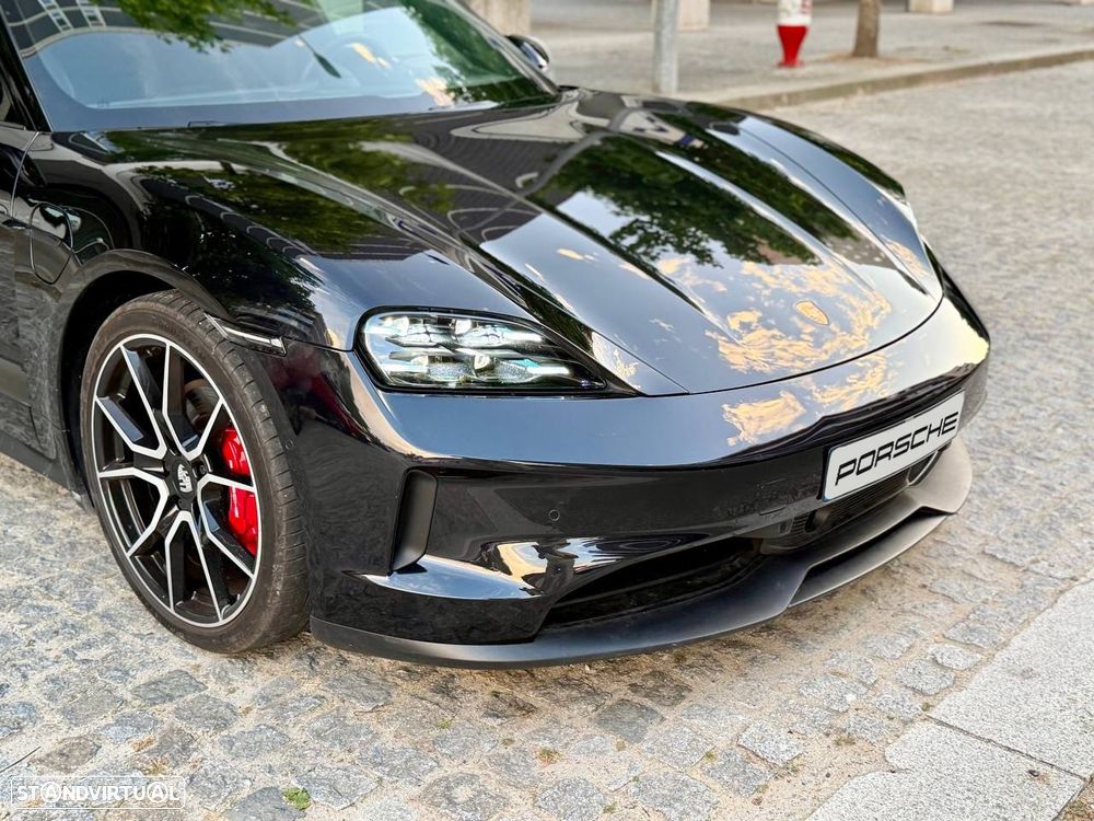 Porsche Taycan Sport Turismo 4S - 15
