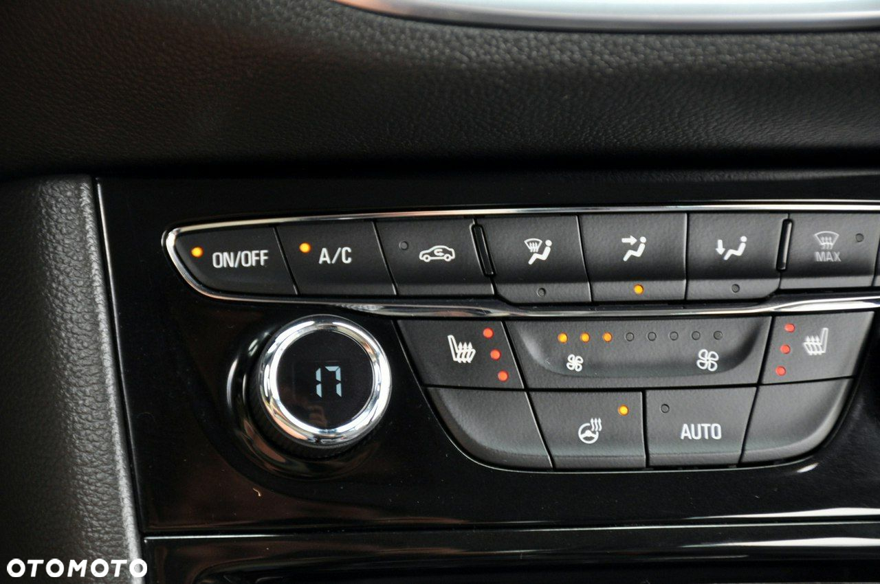 Opel Astra - 34