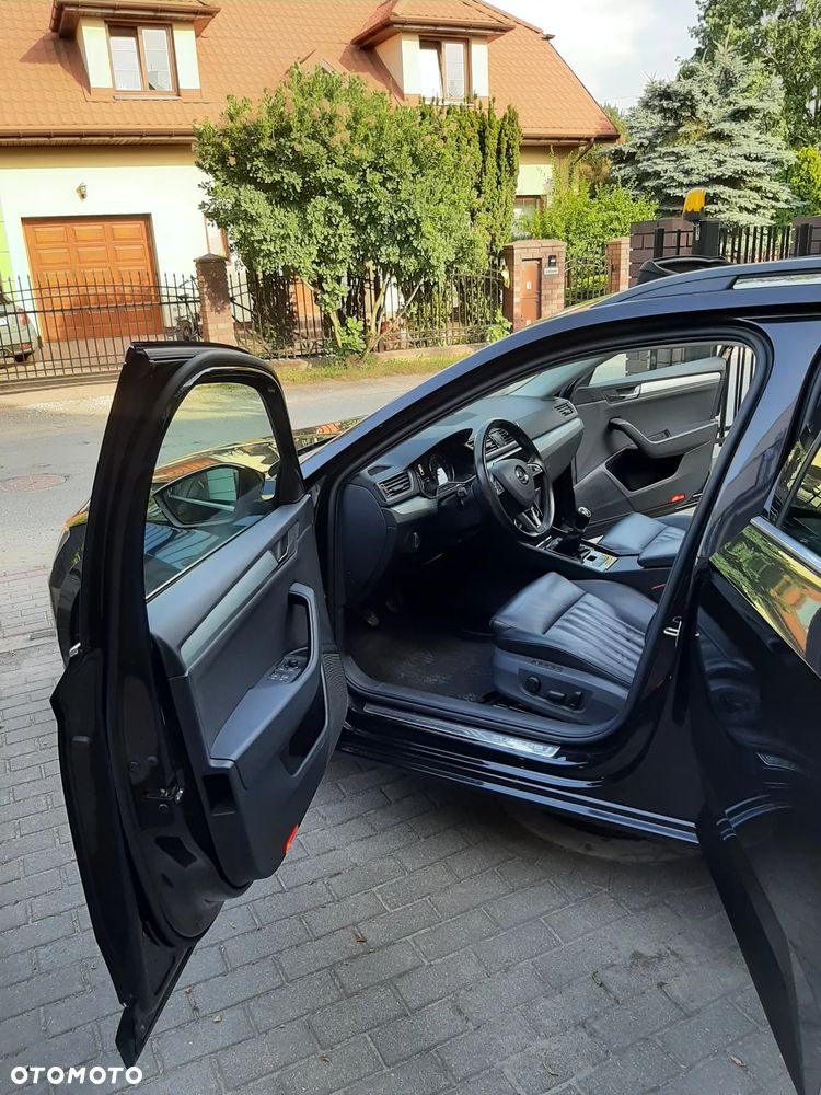 Skoda Superb 1.6 TDI Ambition - 7
