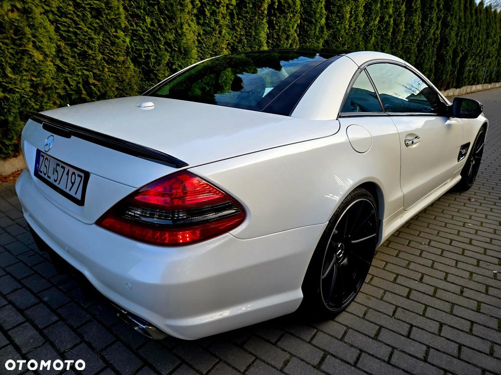 Mercedes-Benz SL 500 7G-TRONIC Night Edition - 3