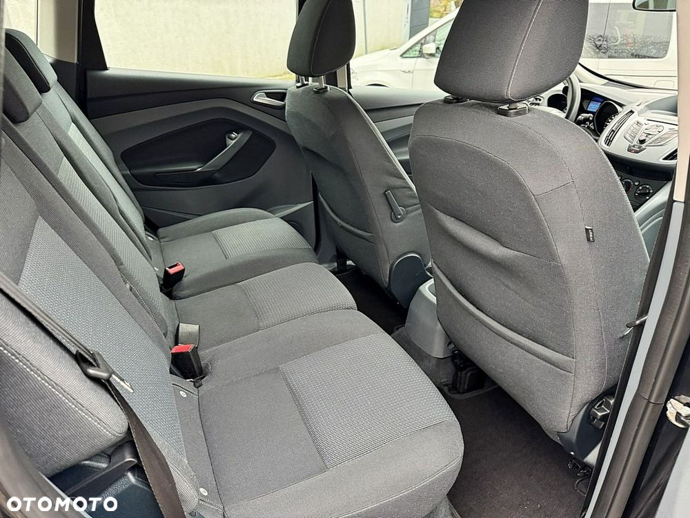 Ford C-MAX - 13