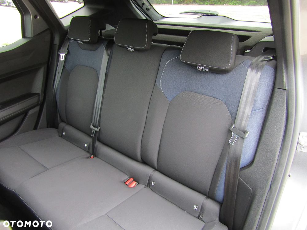 Dacia Duster 1.6 Full Hybrid 140 Journey MMT - 26