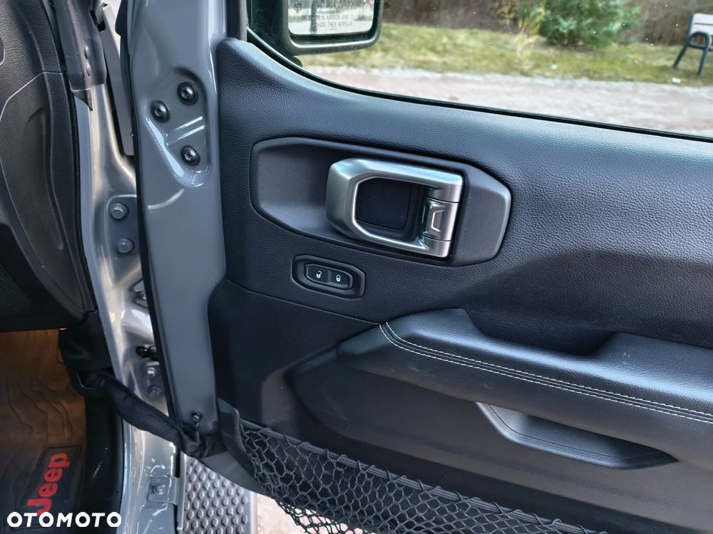 Jeep Wrangler 3.6 Unlim Rubicon EU6 - 23