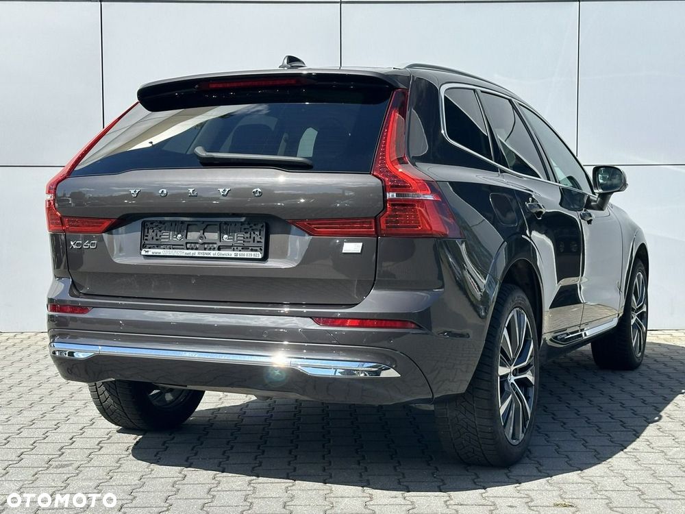 Volvo XC 60 - 8