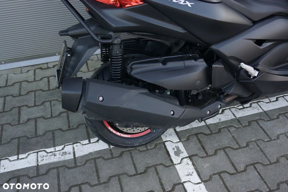 Yamaha X-max - 4