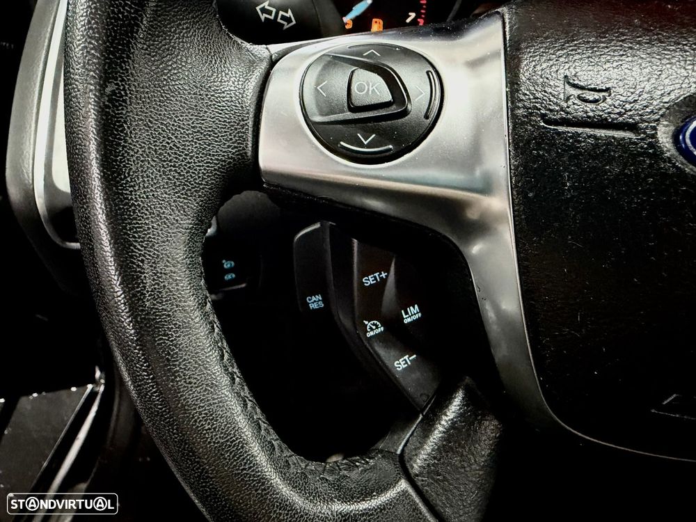 Ford Focus 1.0 SCTi Titanium - 11