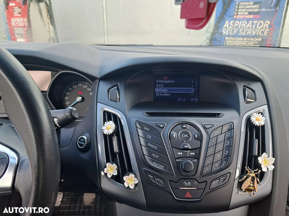 Ford Focus - 16