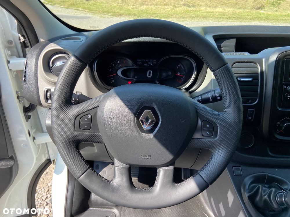 Renault Trafic - 30