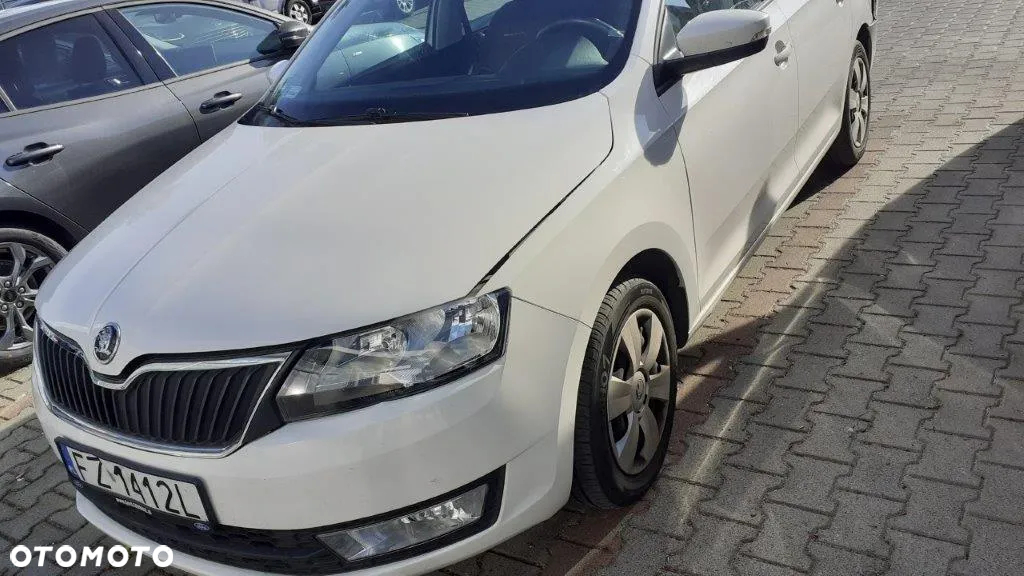 Skoda RAPID 1.2 TSI Ambition - 2