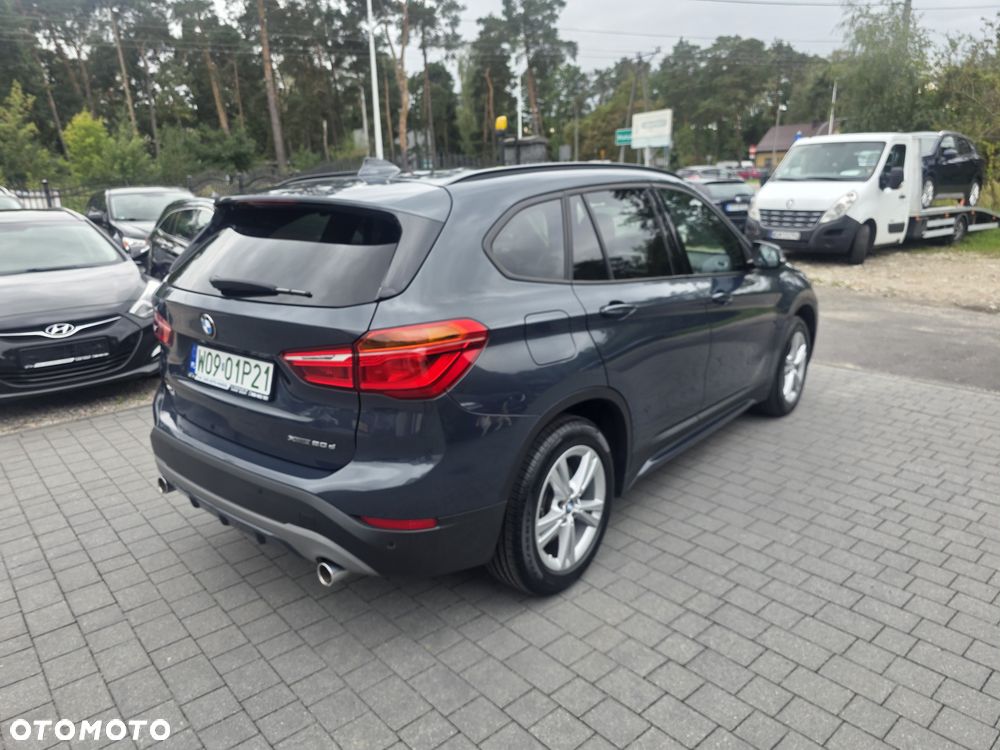 BMW X1 xDrive20d Sport Line - 5