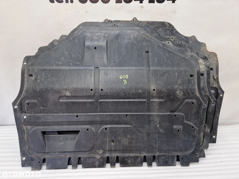 SEAT IBIZA 6j 12- / SEAT TOLEDO IV 4 12-19 / SKODA FABIA III 3 14-21 /  AUDI A1 8X 10- / VW POLO V 6R0 6C0 08-17 OSŁONA POD SILNIK , NR 6C0825235A / 6R0825235E , NR AUKCJI OSŁ608 - 3