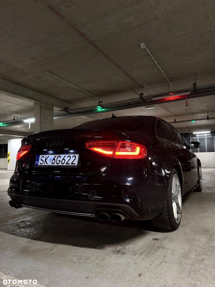 Audi S4 Limousine - 6